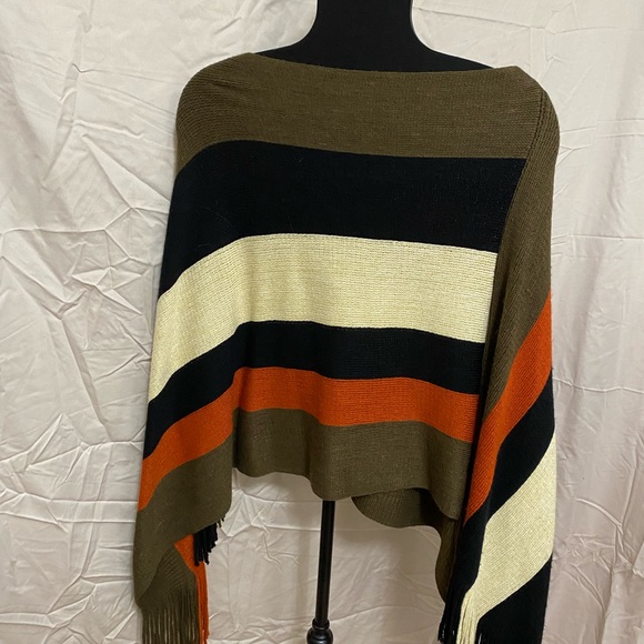 Autumn Winter Tassel Knitted Sweater Fashion Striped Pancho - Picture 2 of 4